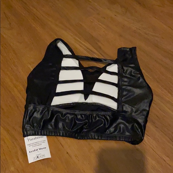 Top - Picture 5 of 5